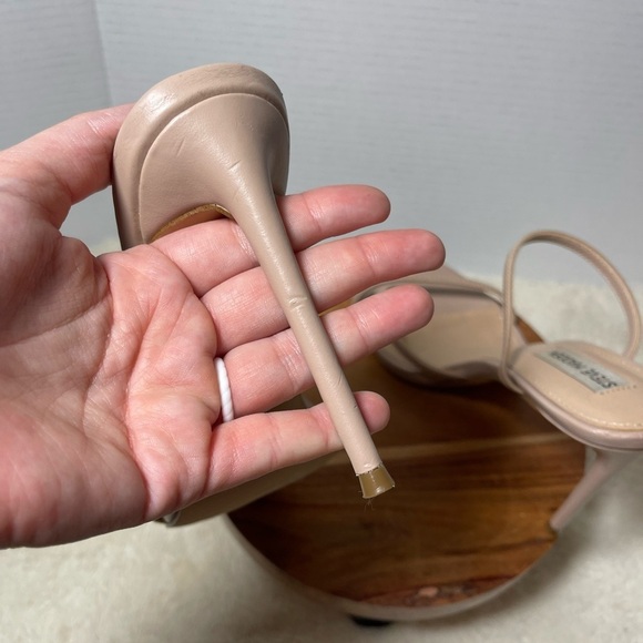 Minimalist Classic Steve Madden Nude Strappy Heels - Picture 5 of 10